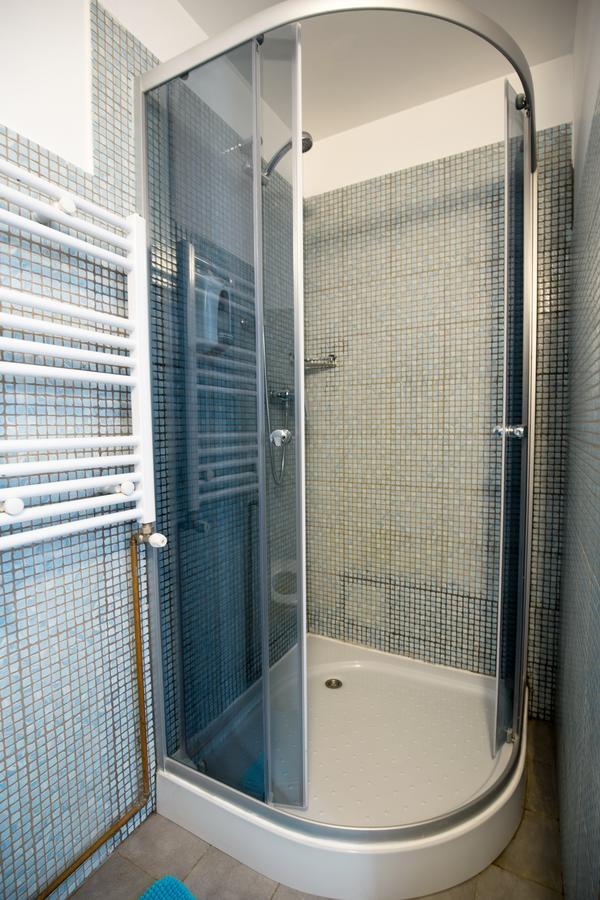 Vatra Accommodation Bukarest Eksteriør billede