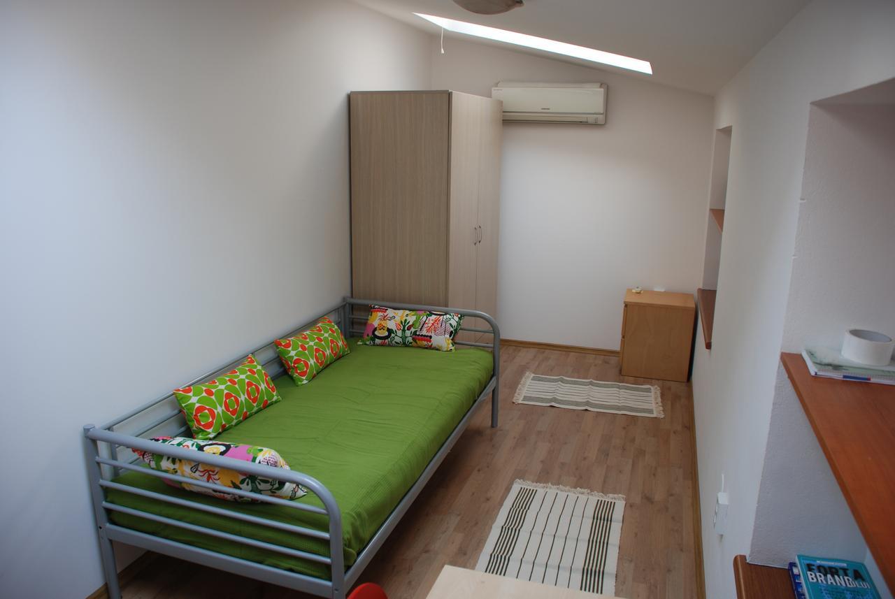 Vatra Accommodation Bukarest Eksteriør billede