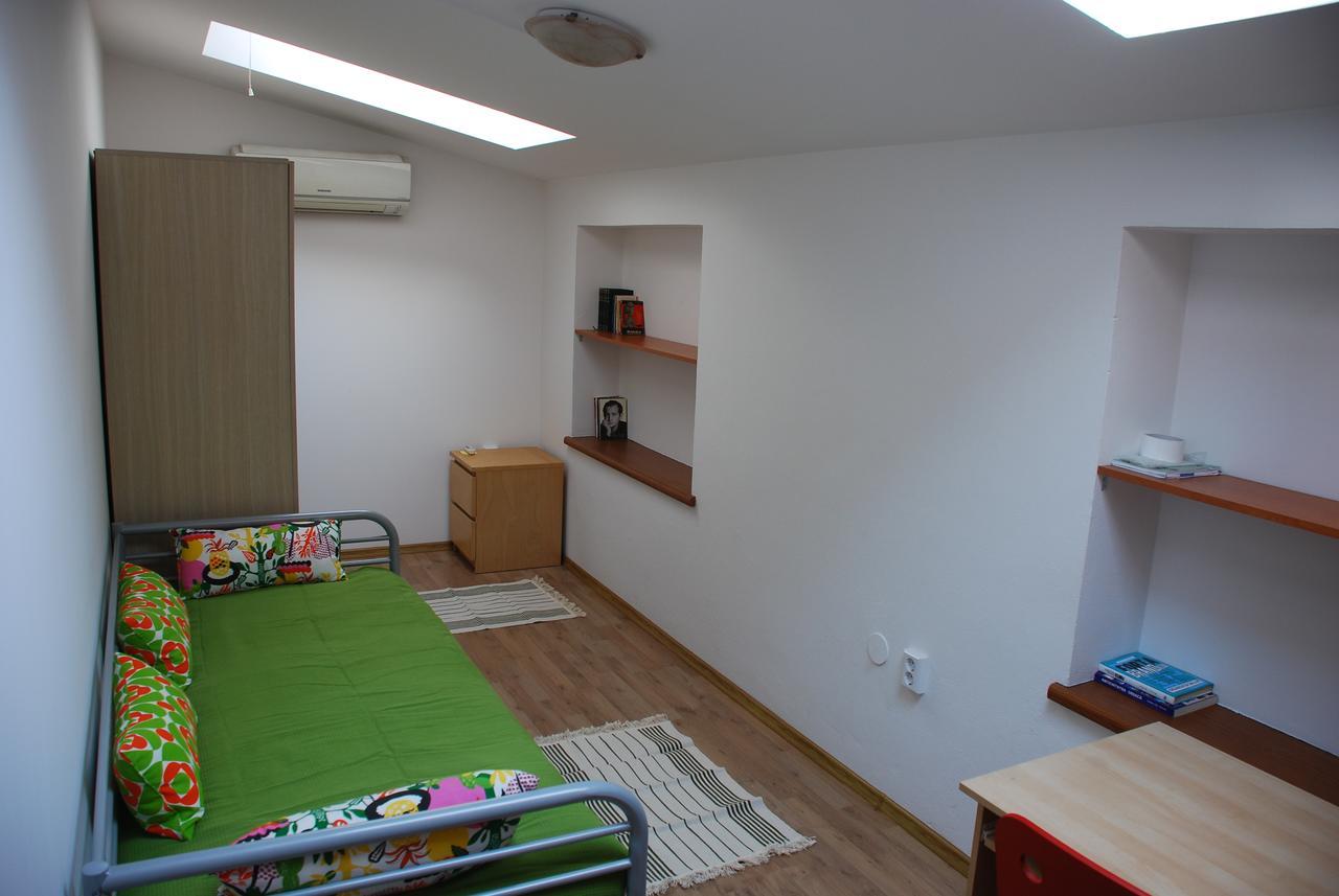 Vatra Accommodation Bukarest Eksteriør billede
