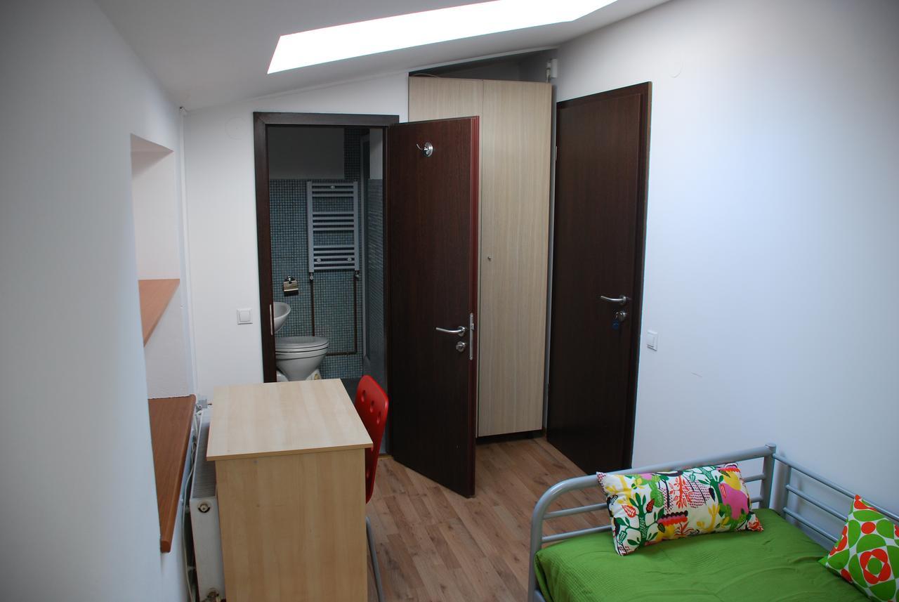 Vatra Accommodation Bukarest Eksteriør billede