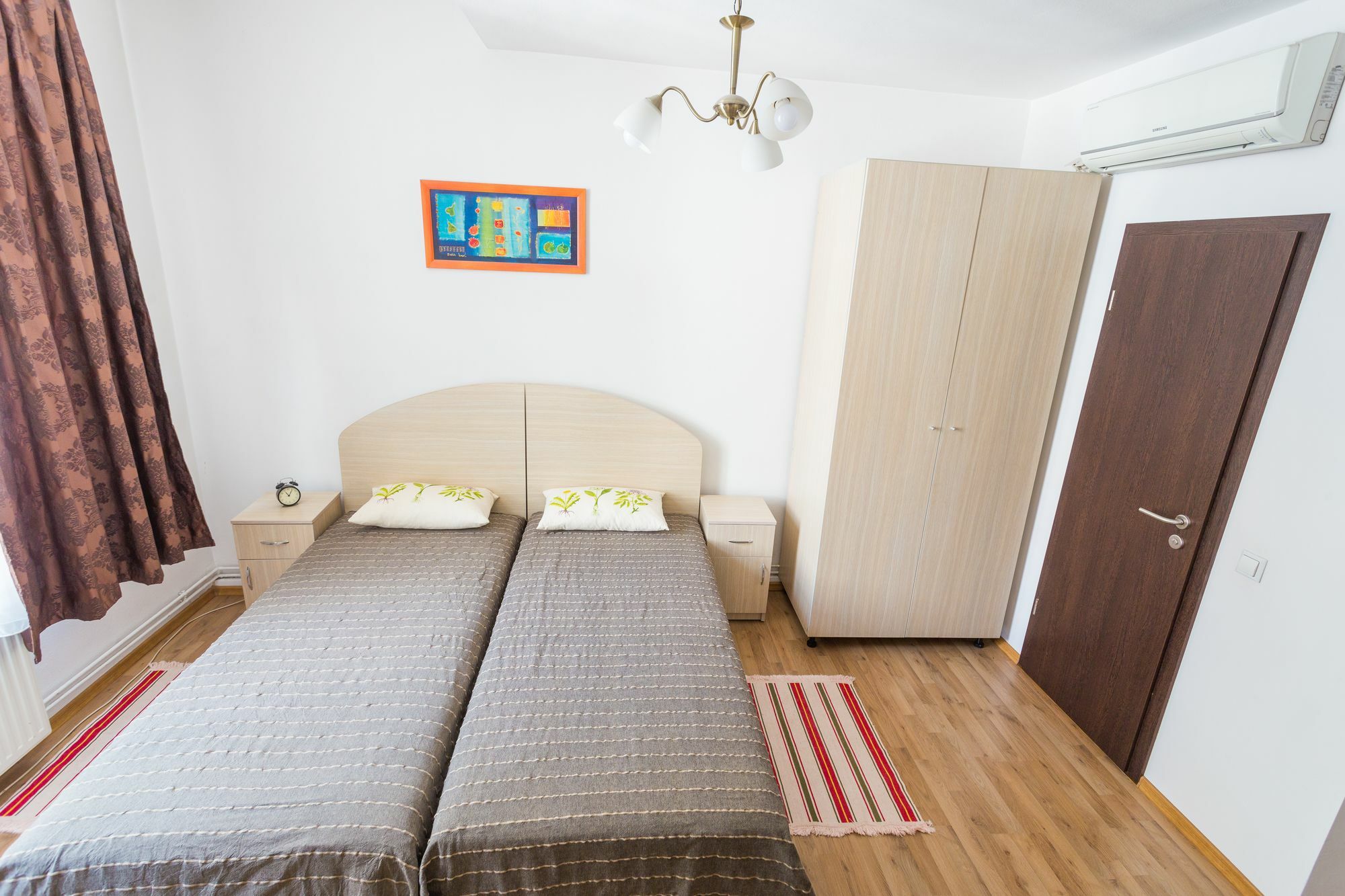 Vatra Accommodation Bukarest Eksteriør billede
